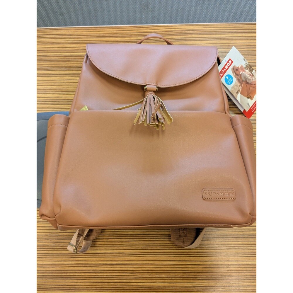 NEW WITH TAGS Skip Hop Greenwich Vari Diaper Bag Backpack - Toffee